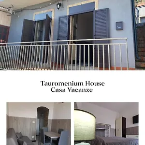  Appartamento Tauromenium House